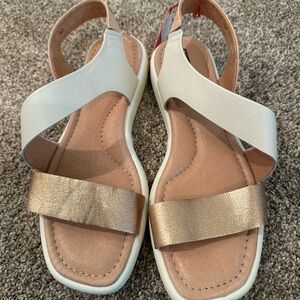 Pikolinos Sandals NWT
